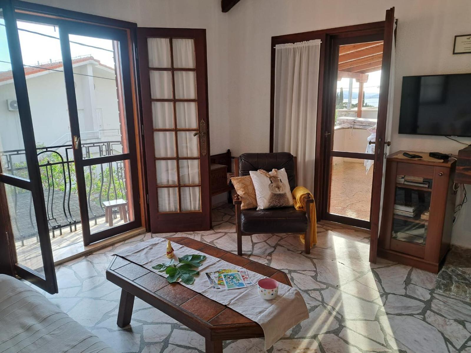 Villa Apartments Oliva Сегет-Враница Экстерьер фото