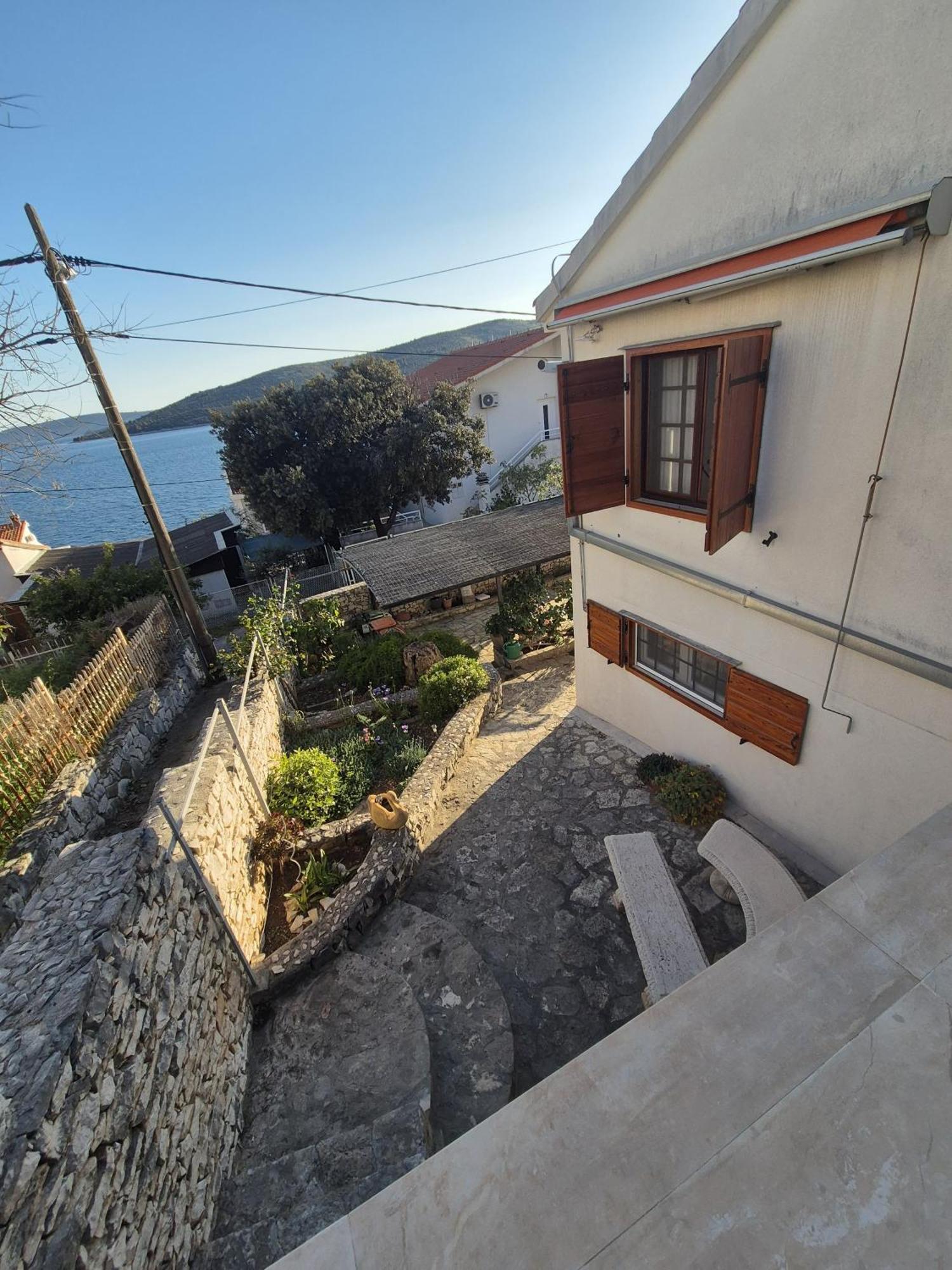 Villa Apartments Oliva Сегет-Враница Экстерьер фото